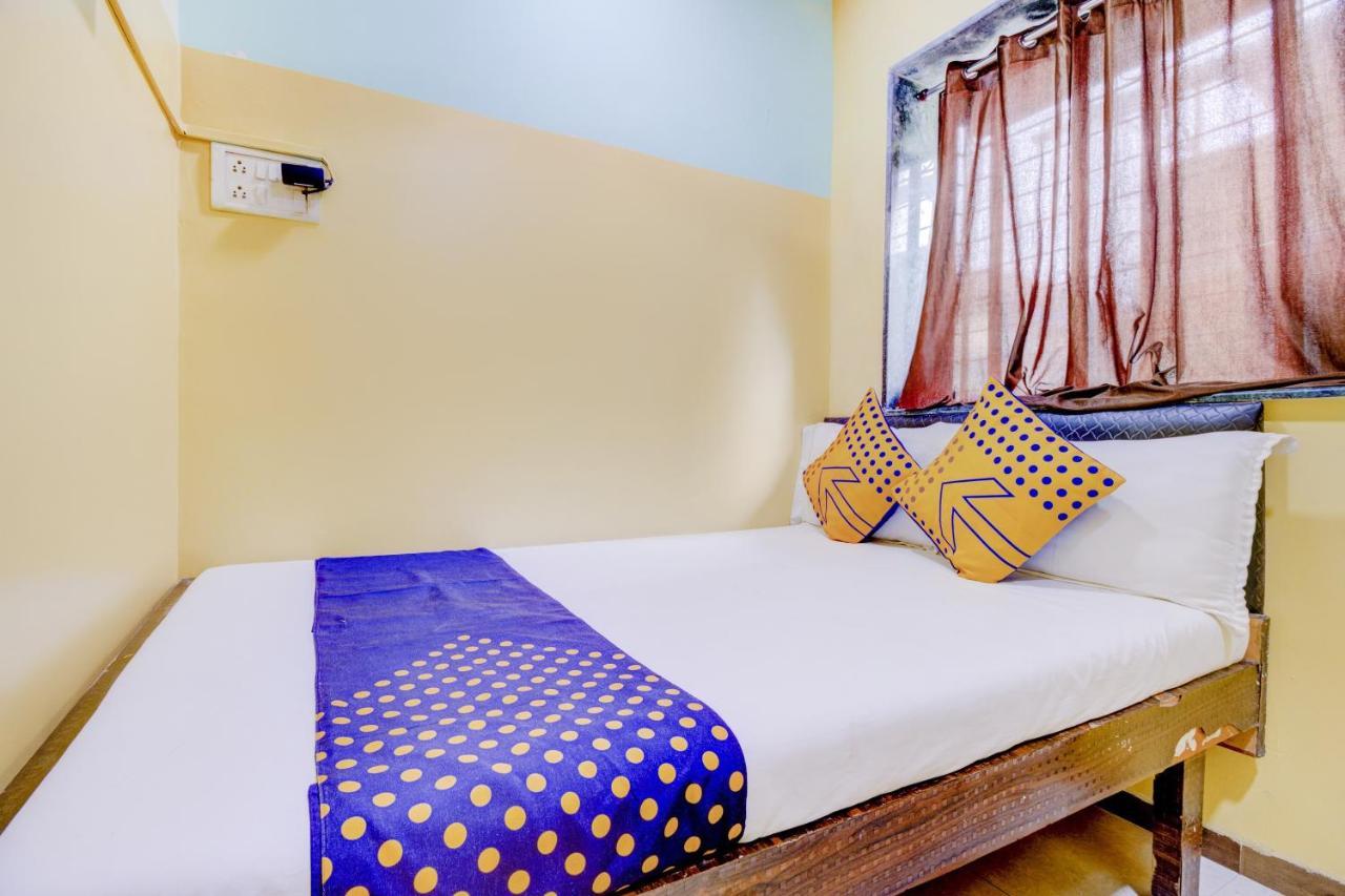 Oyo 70661 Hotel Al Makkah Managed By Hotel Paris Мумбаи Экстерьер фото