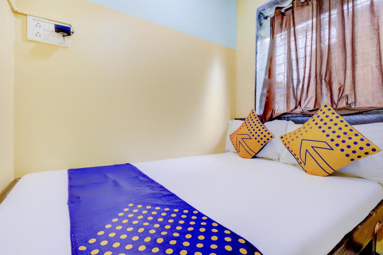 Oyo 70661 Hotel Al Makkah Managed By Hotel Paris Мумбаи Экстерьер фото